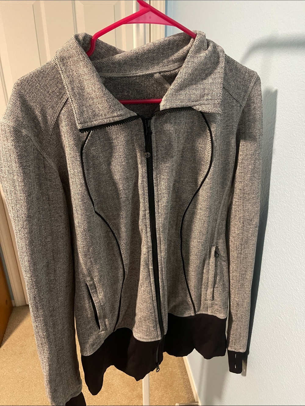 Lululemon athletica define jacket